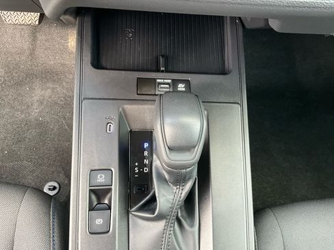 Used 2026 Toyota Corolla Cross AWD Hybrid image 23