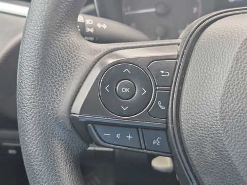Used 2023 Toyota Corolla LE FWD image 23