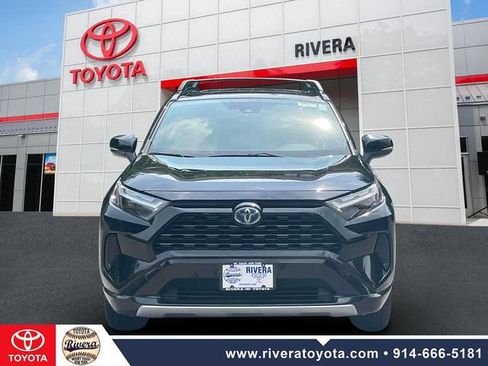 Used 2023 Toyota RAV4 SE w/ Convenience Package AWD/4WD image 2