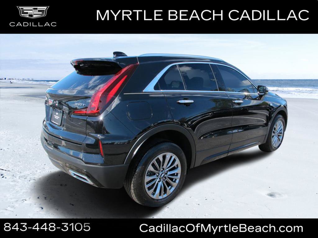 Used 2024 Cadillac XT4 Premium Luxury w/ Technology Package FWD image 3