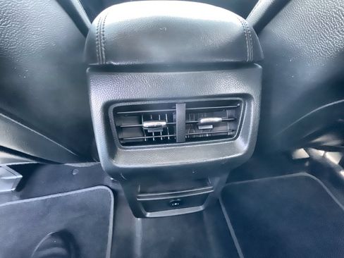 Used 2024 Ford Edge SEL AWD/4WD image 20