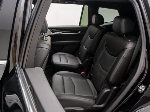 Certified 2024 Cadillac XT6 Premium Luxury w/ LPO, Floor Liner Package image 19