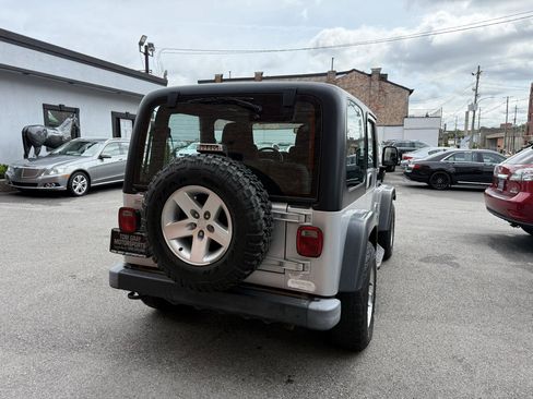 Used 2003 Jeep Wrangler Rubicon AWD/4WD image 3