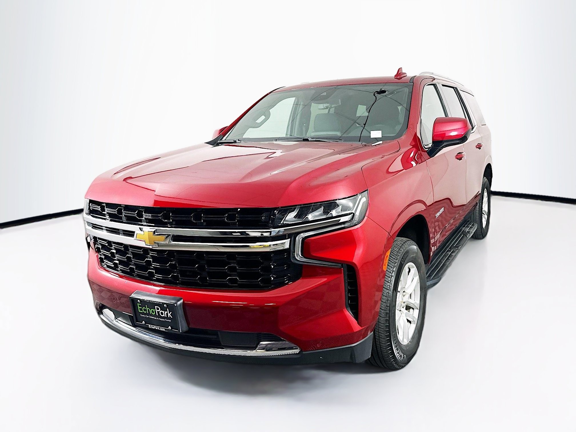 Used 2024 Chevrolet Tahoe LS AWD/4WD image 3