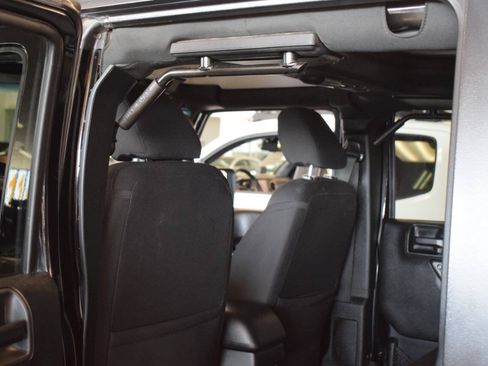 Used 2018 Jeep Wrangler Unlimited Sport S AWD/4WD image 83