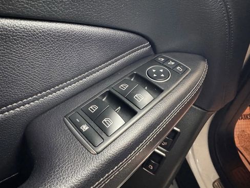 Used 2018 Mercedes-Benz GLS 550 4MATIC w/ Driver Assistance Package image 28