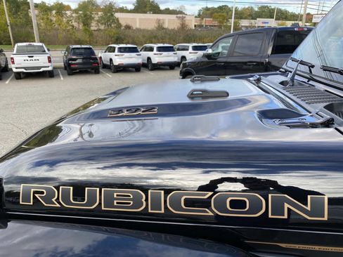 New 2025 Jeep Wrangler Unlimited Rubicon 392 image 7