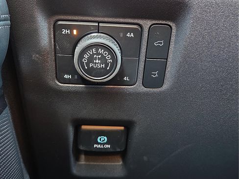 New 2026 Ford Expedition Tremor image 20