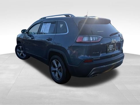 Used 2019 Jeep Cherokee Limited image 5