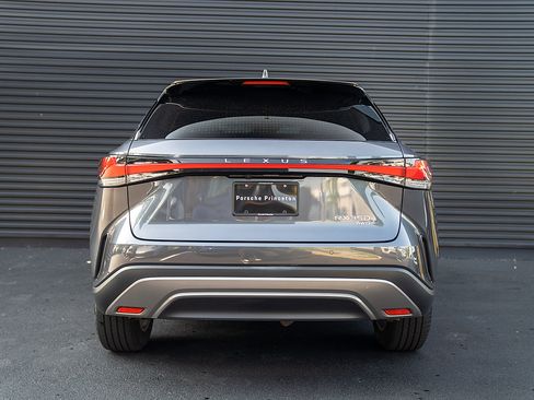 Used 2024 Lexus RX 350 Premium w/ Accessory Package (Z1) AWD/4WD image 30