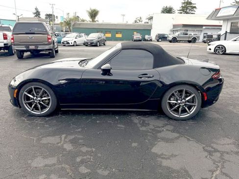 Used 2021 MAZDA MX-5 Miata Grand Touring image 8
