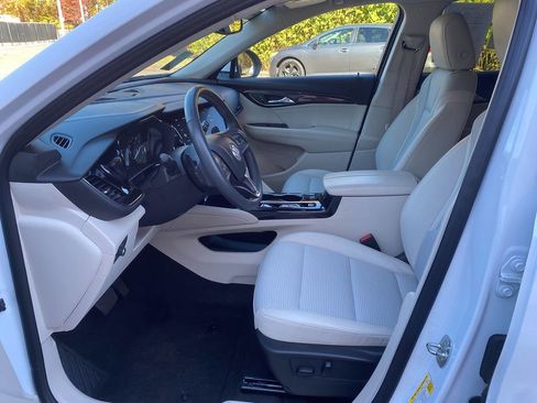 Used 2022 Buick Envision Preferred image 12