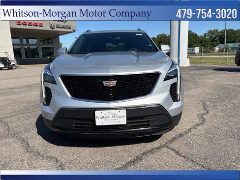 Used 2019 Cadillac XT4 Sport FWD image 3