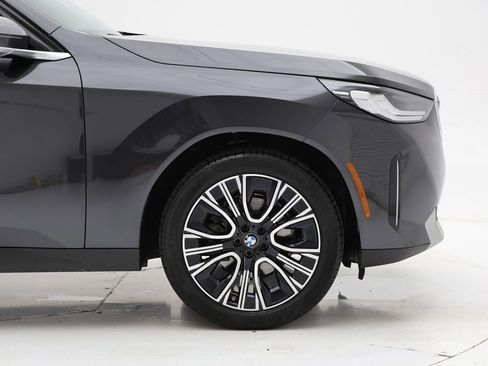 Used 2025 BMW X3 xDrive30i image 4