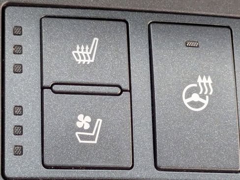 Used 2021 Lexus IS 350 F Sport w/ Accessory Package image 18