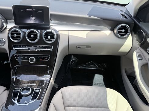 Used 2018 Mercedes-Benz C 300 Sedan image 58