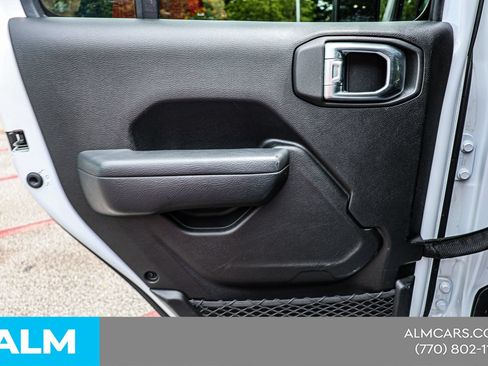 Used 2025 Jeep Wrangler Unlimited Sport AWD/4WD image 39