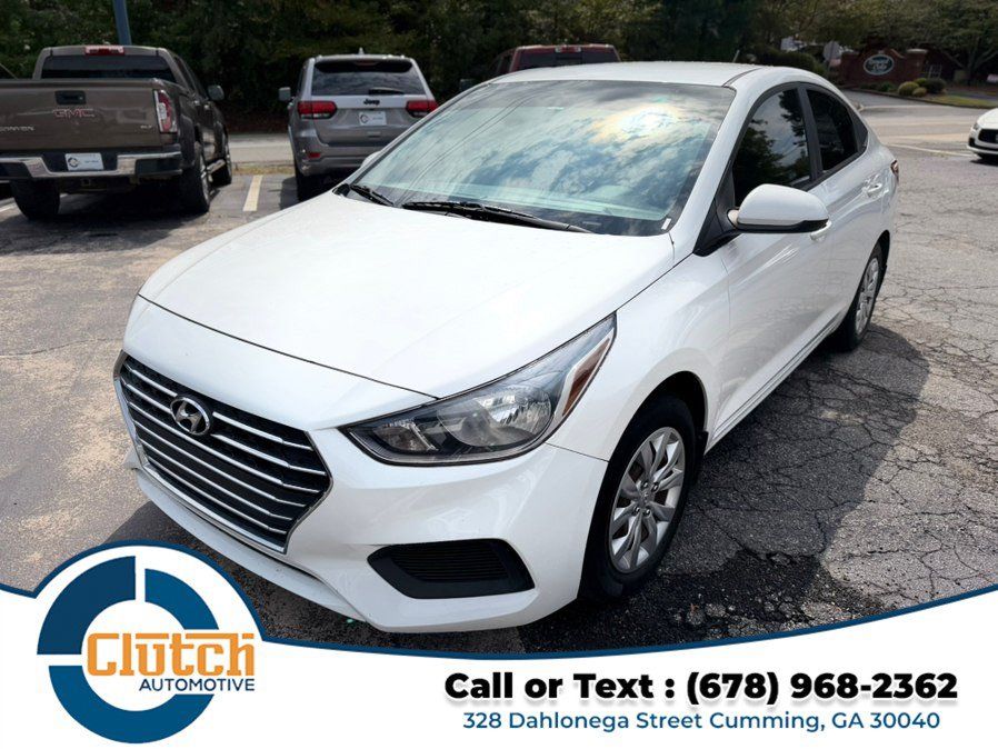 Used 2020 Hyundai Accent SE FWD image 1
