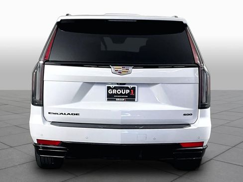 Used 2021 Cadillac Escalade Sport Platinum AWD/4WD image 5
