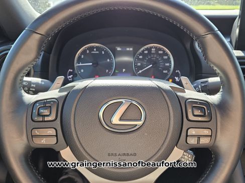 Used 2023 Lexus IS 350 F Sport image 11