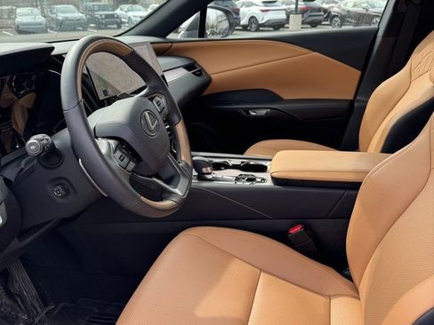 Used 2025 Lexus RX 350 Premium w/ Accessory Package image 9