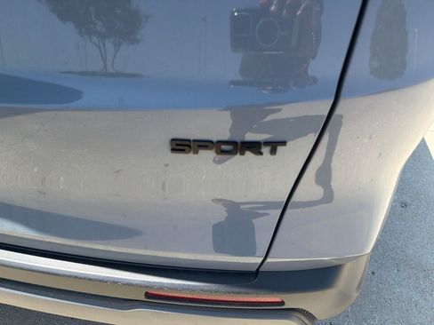 Used 2025 Honda CR-V Sport image 8