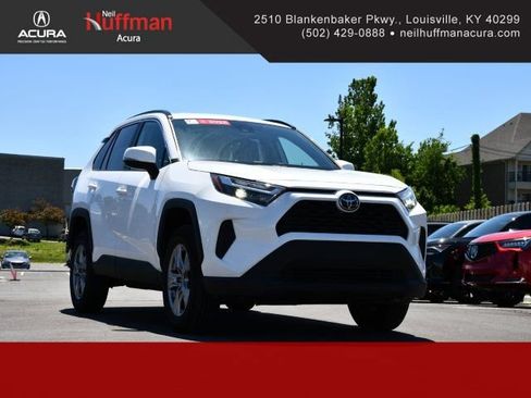 Used 2025 Toyota RAV4 XLE FWD image 1