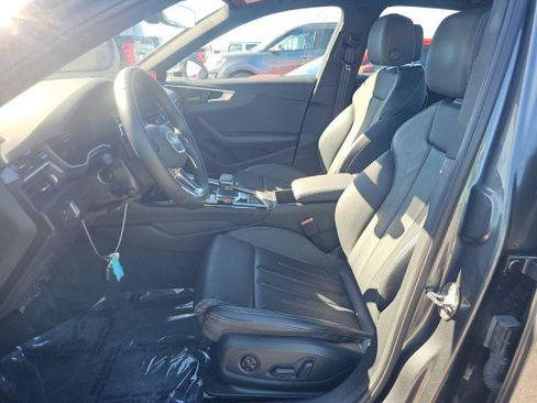 Used 2023 Audi A4 2.0T Premium Plus w/ Premium Plus Package image 5