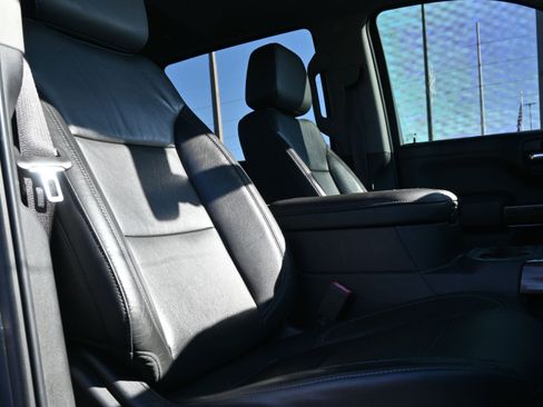 Used 2020 Chevrolet Silverado 1500 RST image 34