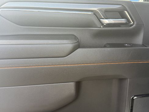 Used 2024 GMC Sierra 2500 AT4 w/ AT4 Premium Plus Package image 24