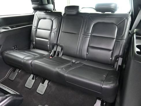Used 2020 Lincoln Navigator Reserve w/ Luxury Package AWD/4WD image 30