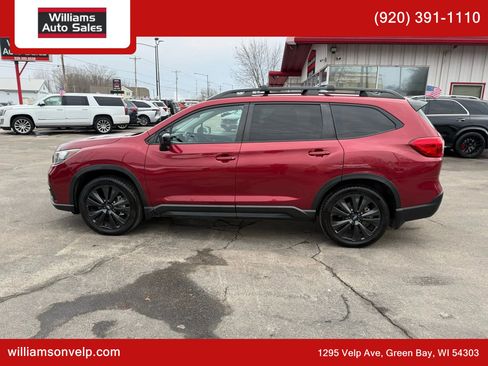 Used 2022 Subaru Ascent Onyx Edition image 8
