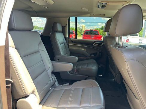 Used 2018 GMC Yukon XL Denali w/ Denali Ultimate Package AWD/4WD image 39