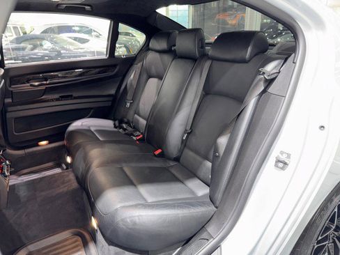 Used 2015 BMW 750Li xDrive w/ M Sport Edition AWD/4WD image 52