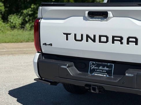 Used 2024 Toyota Tundra Limited w/ TRD Off-Road Package AWD/4WD image 14