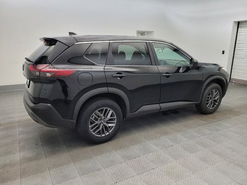 Used 2023 Nissan Rogue S image 10