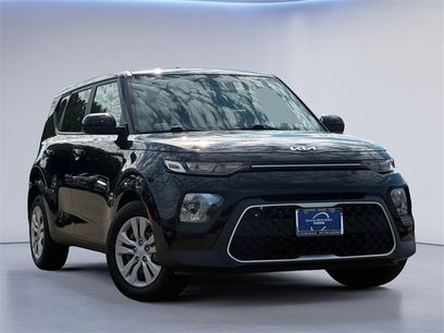 Used 2022 Kia Soul LX