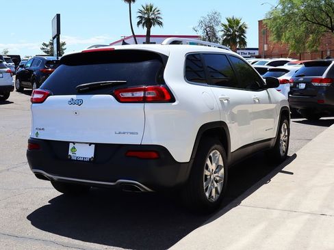 Used 2016 Jeep Cherokee Limited image 13