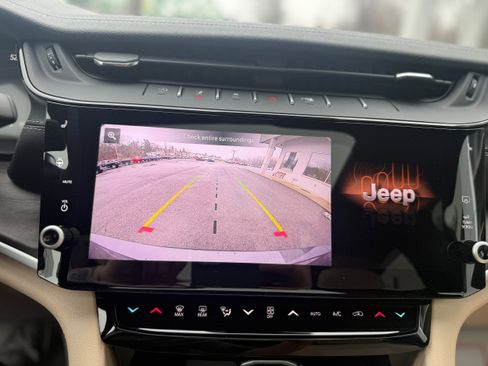 New 2026 Jeep Grand Cherokee L Limited image 29