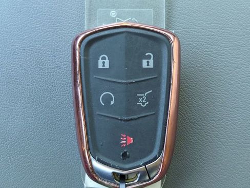 Used 2019 Cadillac XT5 Luxury image 30