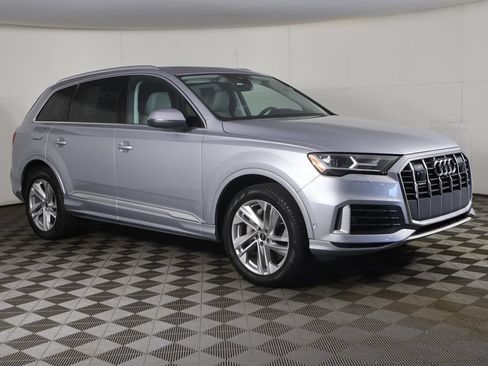 Used 2022 Audi Q7 3.0T Premium Plus AWD/4WD image 2