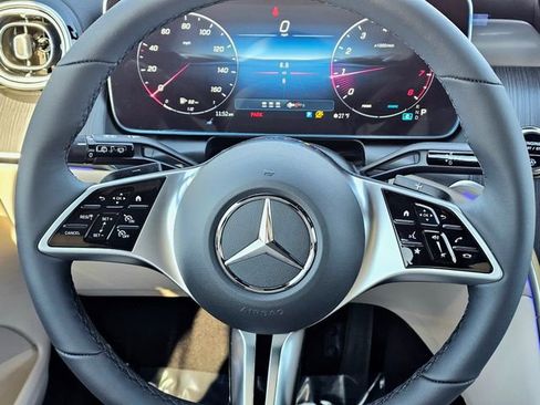 New 2026 Mercedes-Benz GLC 300 4MATIC image 31