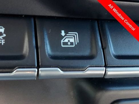 Used 2022 GMC Sierra 1500 Elevation AWD/4WD image 19