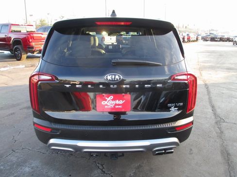 Used 2021 Kia Telluride EX w/ EX Premium Package image 5