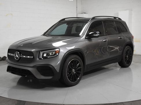 Used 2023 Mercedes-Benz GLB 250 image 8