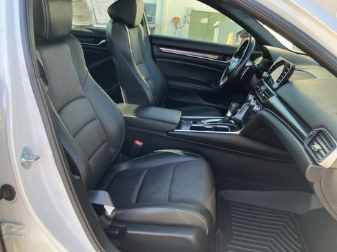 Used 2021 Honda Accord Sport image 32