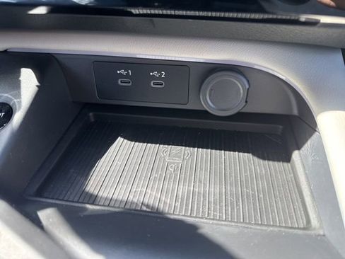 New 2026 Nissan Sentra SL w/ Floor Mat Package FWD image 18