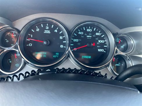 Used 2013 Chevrolet Silverado 1500 LT image 16