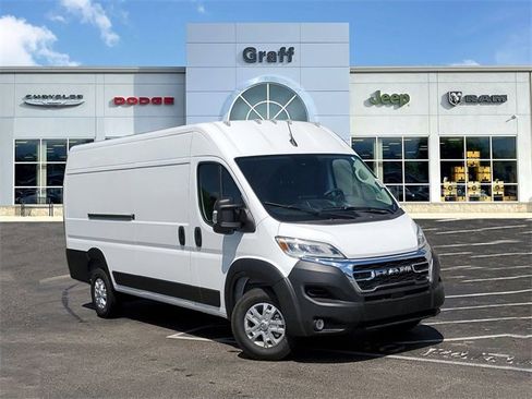 New 2024 RAM ProMaster 3500 w/ Quick Order Package 22G SLT image 33