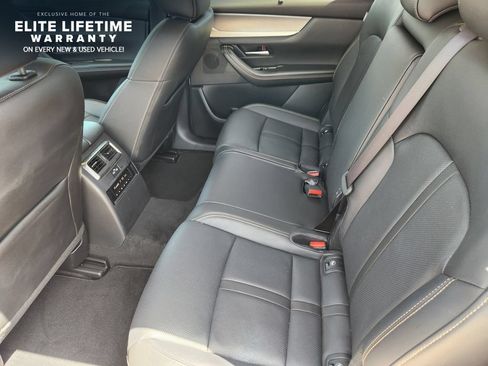Used 2024 MAZDA CX-90 3.3 Turbo w/ Preferred Plus AWD/4WD image 29